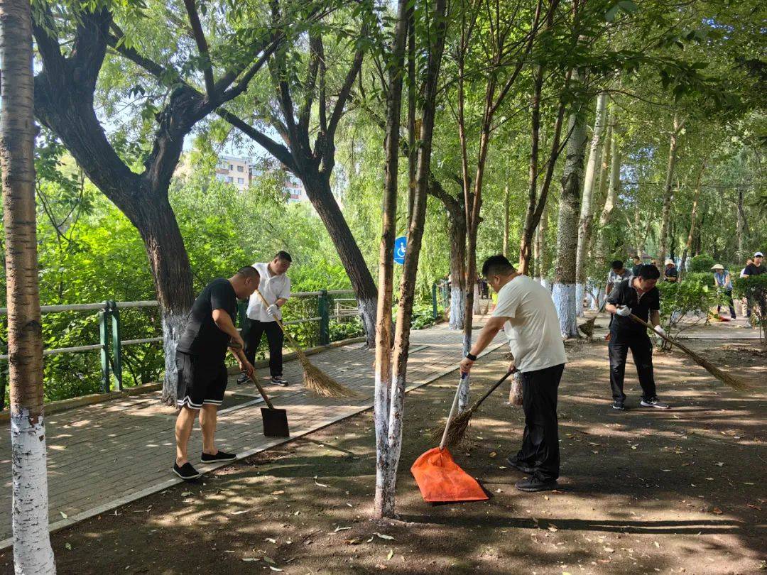 南崗區(qū)開展馬家溝河沿岸集中清理整治行動 助力打造生態(tài)新景觀:生態(tài)景觀
